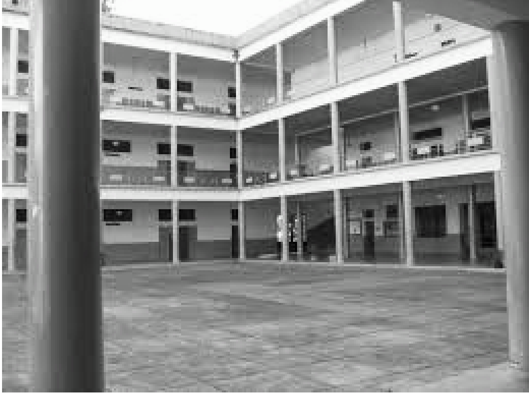 Liceo Simón Bolívar San Cristóbal 3